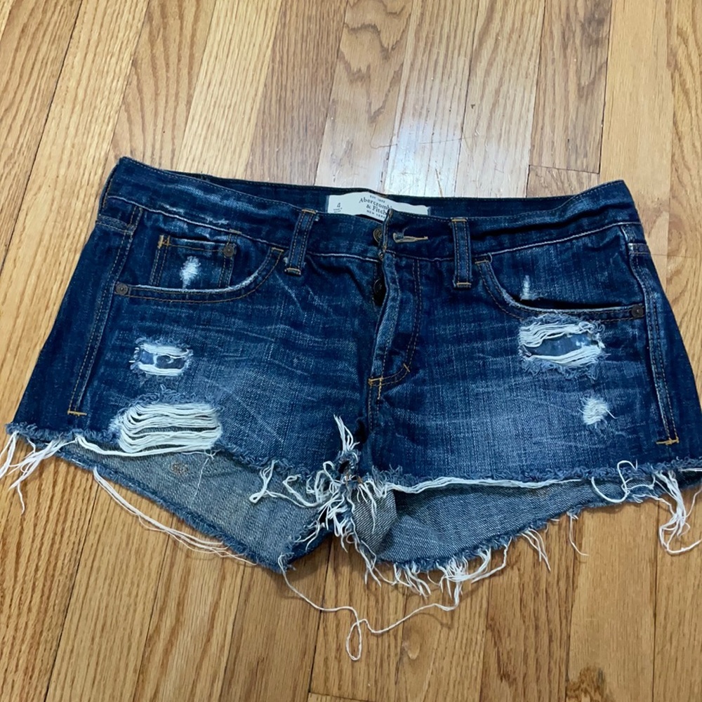Abercrombie cut off Jean shorts